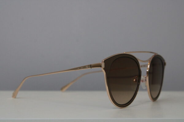 20240110085930_IMG_3928 Lentes de sol - Valeria Mazza
