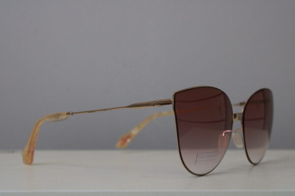 20240110090307_IMG_3937 Lentes de sol - Valeria Mazza