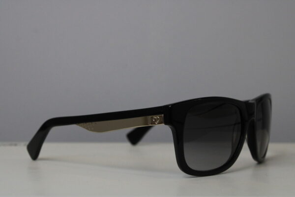 20240110090548_IMG_3943 Lentes de sol - Valeria Mazza