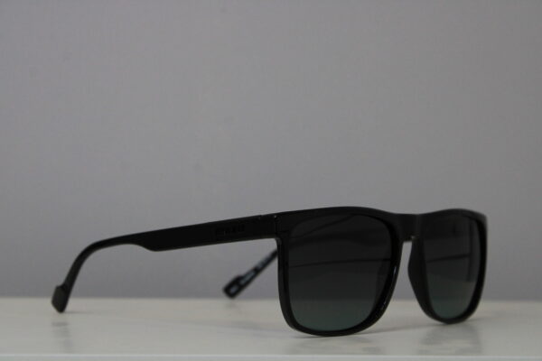 Lentes de sol - Ay Not Dead