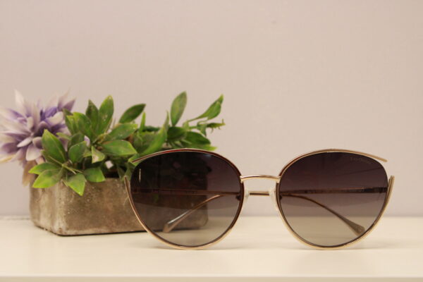 Lentes de sol - Las Oreiro